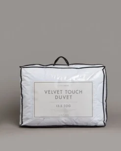 Fashion Dunnes Stores 13.5 Tog Velvet Touch Duvet - King