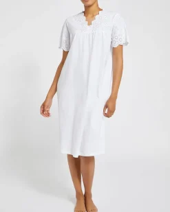 Outlet Dunnes Stores Broidery Short Sleeve Nightdress