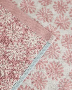 Fashion Dunnes Stores Carolyn Donnelly Eclectic Flower Fashion Hand Towel