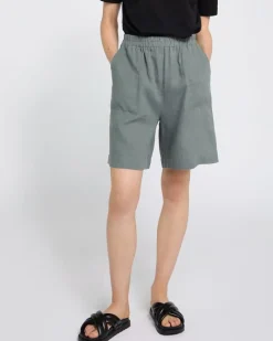 Fashion Dunnes Stores Carolyn Donnelly The Edit Khaki Linen Shorts