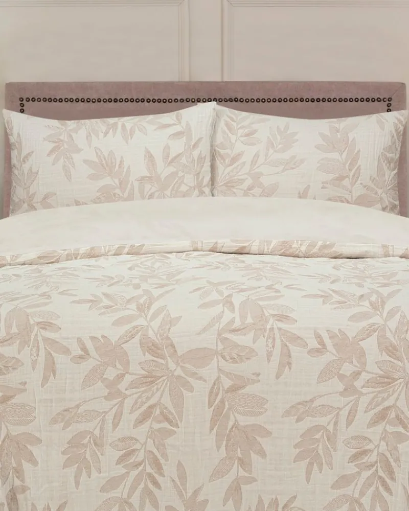 Clearance Dunnes Stores Charra Jacquard Duvet Set