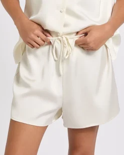 Clearance Dunnes Stores Pearl Satin Revere Short Pyjama Set