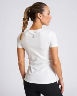 Discount Dunnes Stores Powercut Sculpt Perform Training T-Shirt in White