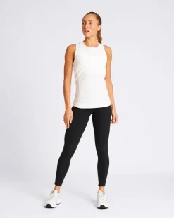 Discount Dunnes Stores Powercut Sculpt Perform Training Vest in White