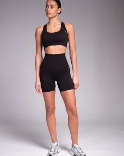 Sale Dunnes Stores Powercut Solid Seamless 6" Shorts in Black