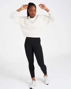 Fashion Dunnes Stores Powercut Studio Cropped Sweatshirt In Marshmallow