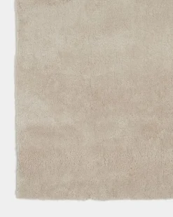 Discount Dunnes Stores Premium Plush Rug