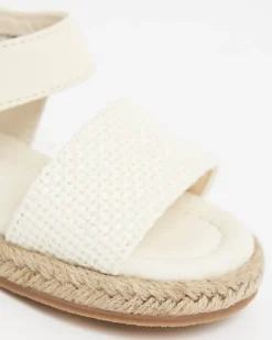 Outlet Dunnes Stores Sandal (Size 4 Infant-10)