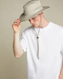 Outlet Dunnes Stores Technical Fisherman Hat